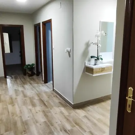 Piso Centrico Apartment Pobra Do Caraminal Exterior photo